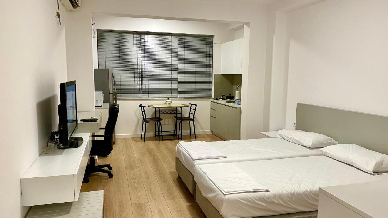 Johana Blloku Apartment In Amazing Location! Tirana Kültér fotó